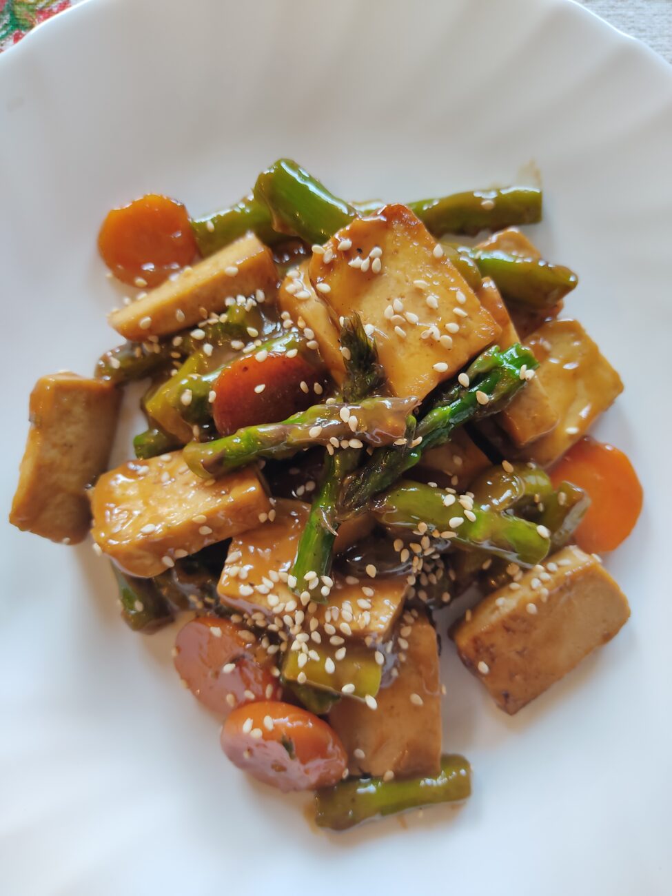 Tofu con asparagi in salsa d’ostrica